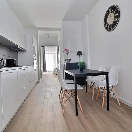 Rent A Flat - Bruxelles Appartement Buitenkant foto