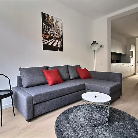 Rent A Flat - Bruxelles Appartement Buitenkant foto