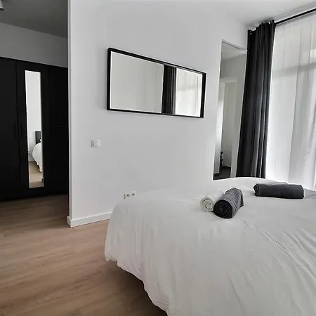 Rent A Flat - Bruxelles Appartement Buitenkant foto